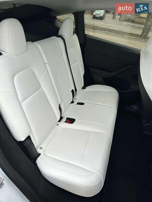 Внедорожник / Кроссовер Tesla Model Y 2023 в Николаеве фото 11 Внедорожник / Кроссовер Tesla Model Y 2023 в Николаеве