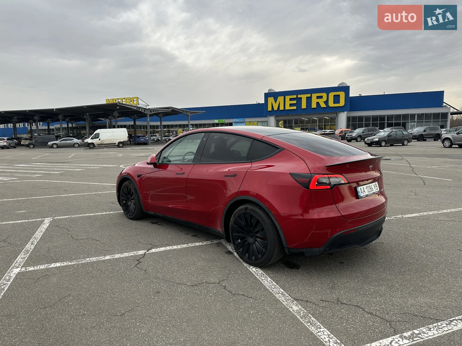 2020 Tesla Model Y - мініатюра 4