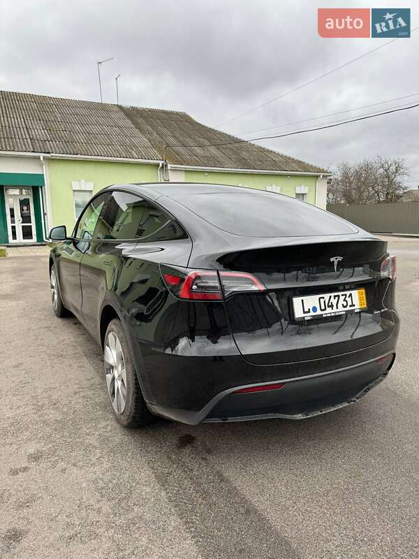 Позашляховик / Кросовер Tesla Model Y 2022 в Києві