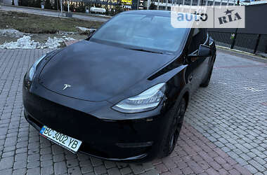 Позашляховик / Кросовер Tesla Model Y 2021 в Івано-Франківську