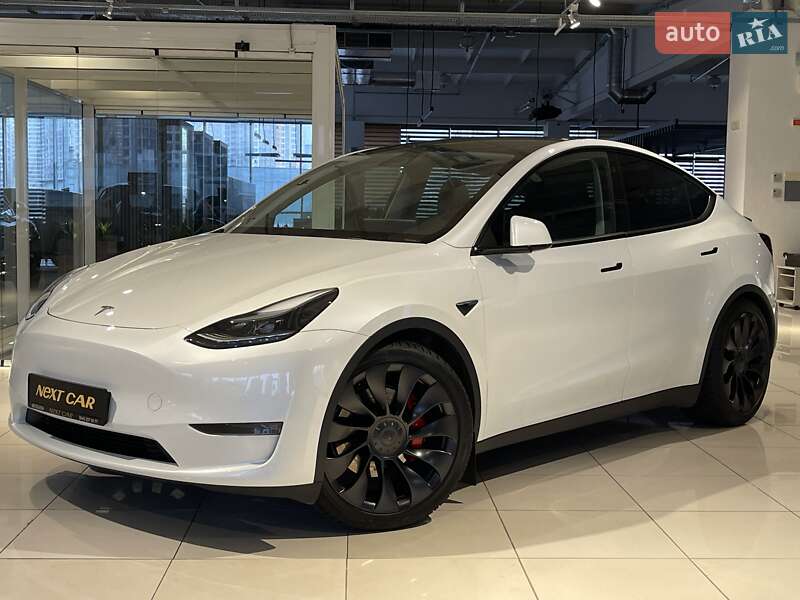 Tesla Model Y 2022