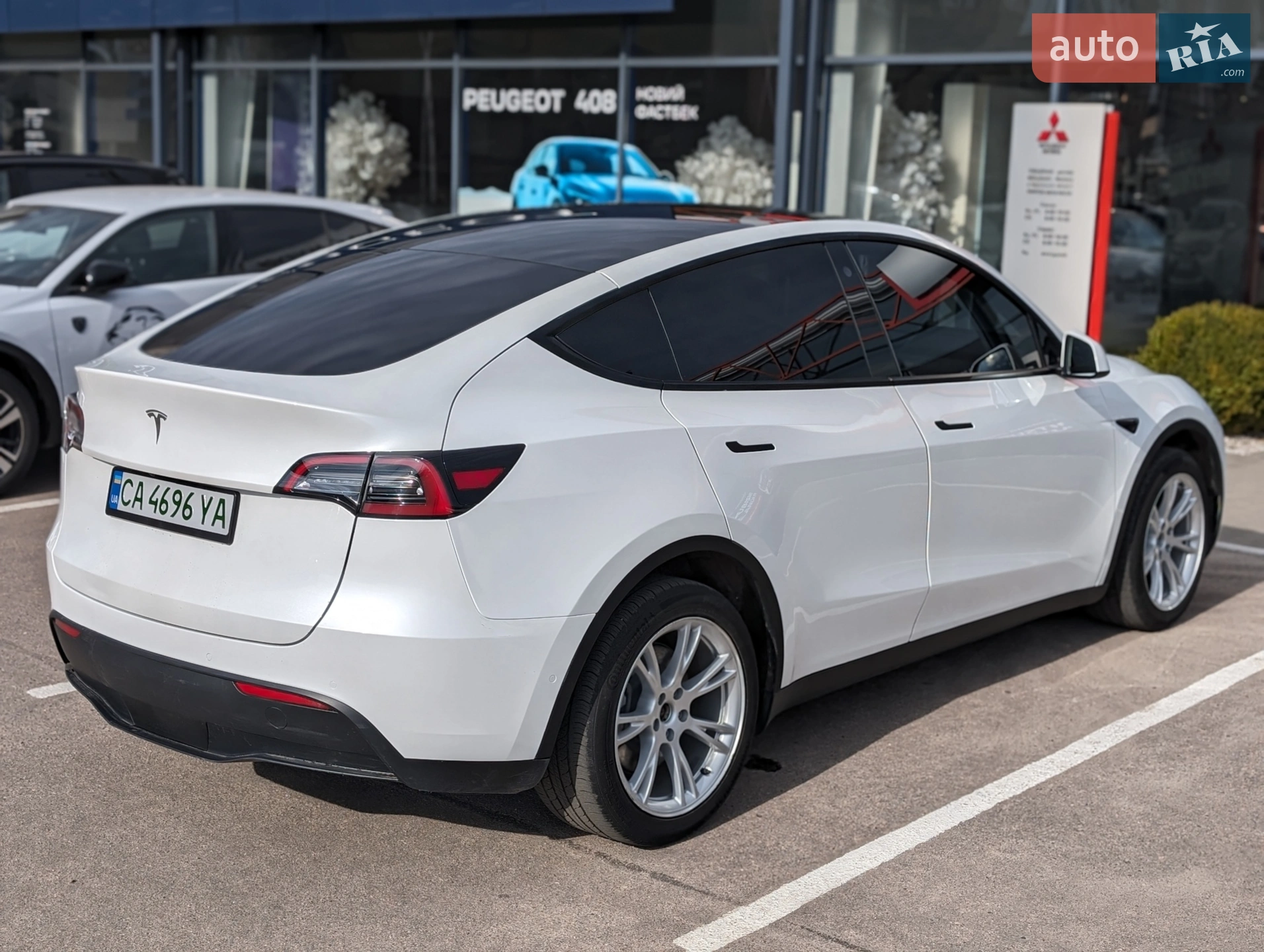 2021 Tesla Model Y - мініатюра 5