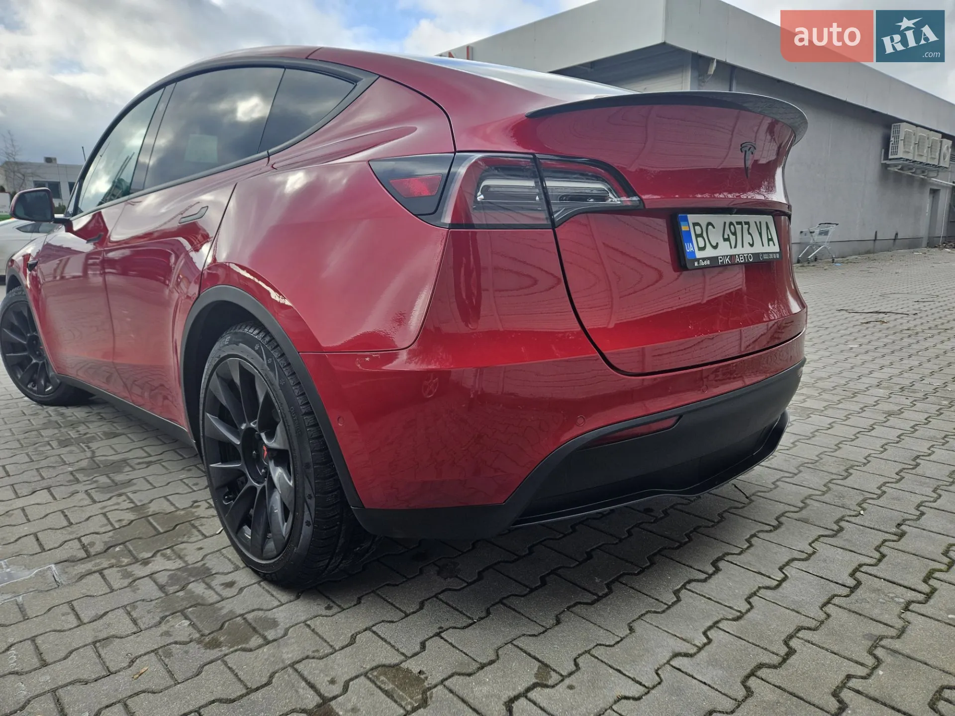 2021 Tesla Model Y - мініатюра 9