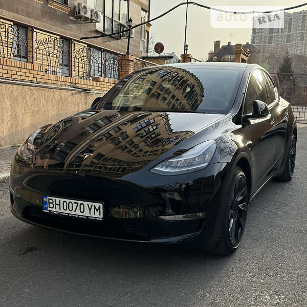 Позашляховик / Кросовер Tesla Model Y 2022 в Одесі фото Позашляховик / Кросовер Tesla Model Y 2022 в Одесі