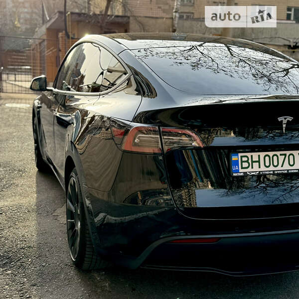 Позашляховик / Кросовер Tesla Model Y 2022 в Одесі фото 6 Позашляховик / Кросовер Tesla Model Y 2022 в Одесі