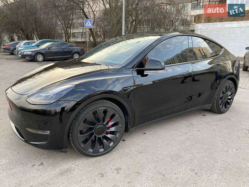 Внедорожник / Кроссовер Tesla Model Y 2022 в Полтаве