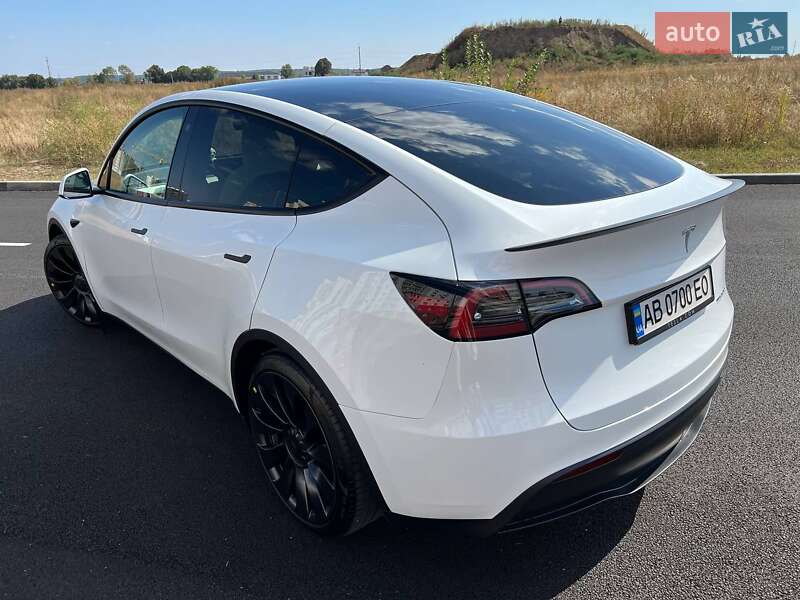 Позашляховик / Кросовер Tesla Model Y 2023 в Вінниці