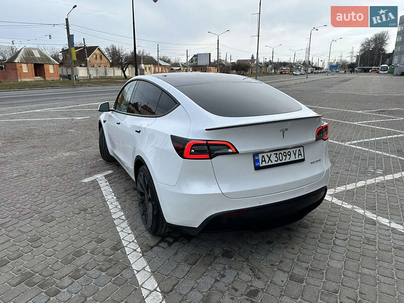 Внедорожник / Кроссовер Tesla Model Y 2021 в Харькове