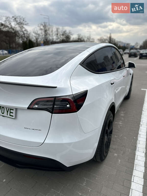 Позашляховик / Кросовер Tesla Model Y 2023 в Броварах