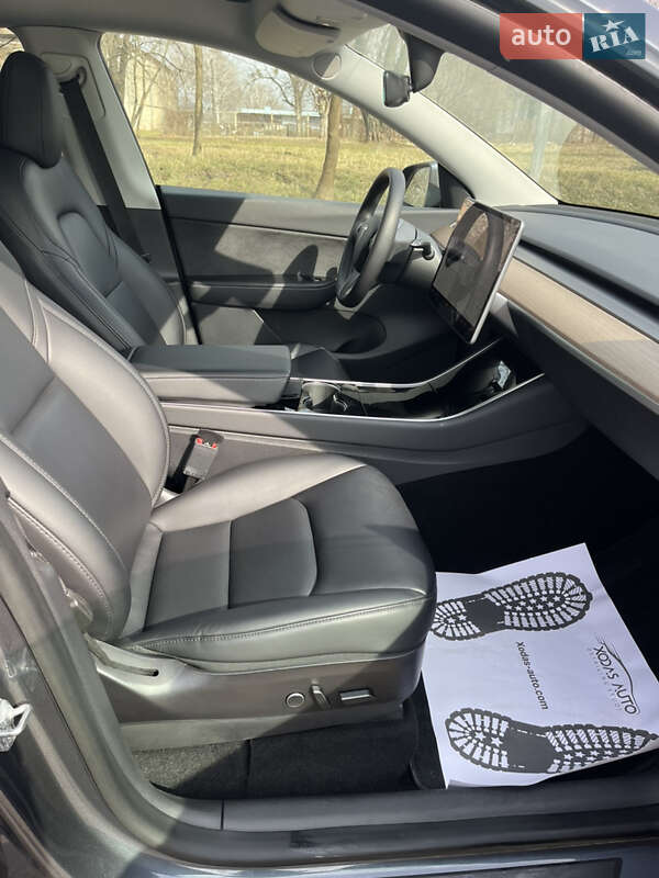 Внедорожник / Кроссовер Tesla Model Y 2021 в Харькове