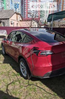 Внедорожник / Кроссовер Tesla Model Y 2022 в Киеве