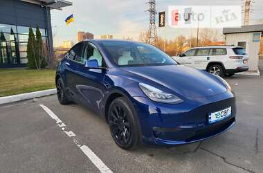 Внедорожник / Кроссовер Tesla Model Y 2021 в Киеве