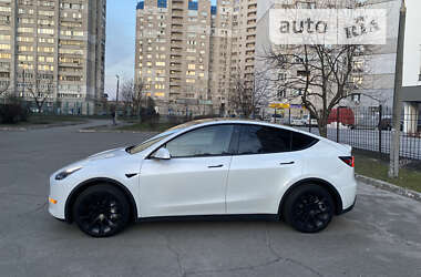 Позашляховик / Кросовер Tesla Model Y 2022 в Києві