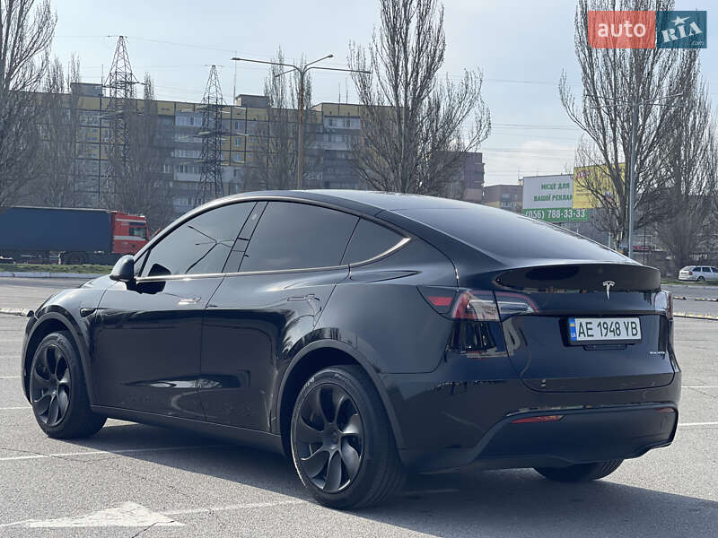 Внедорожник / Кроссовер Tesla Model Y 2023 в Днепре