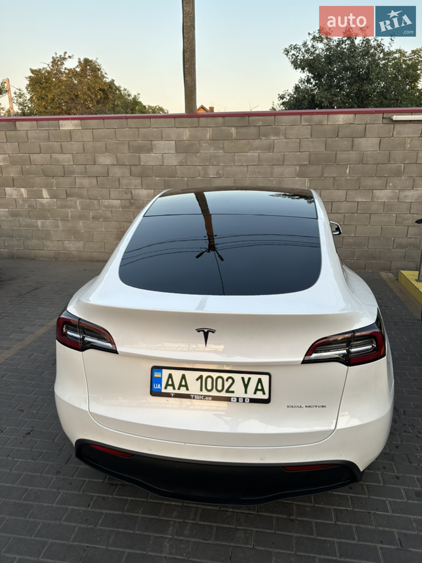 2020 Tesla Model Y - мініатюра 8