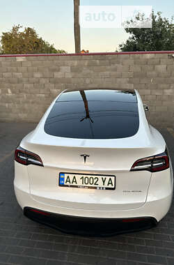 Универсал Tesla Model Y 2020 в Киеве