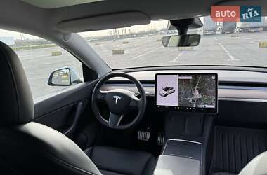 Позашляховик / Кросовер Tesla Model Y 2022 в Львові