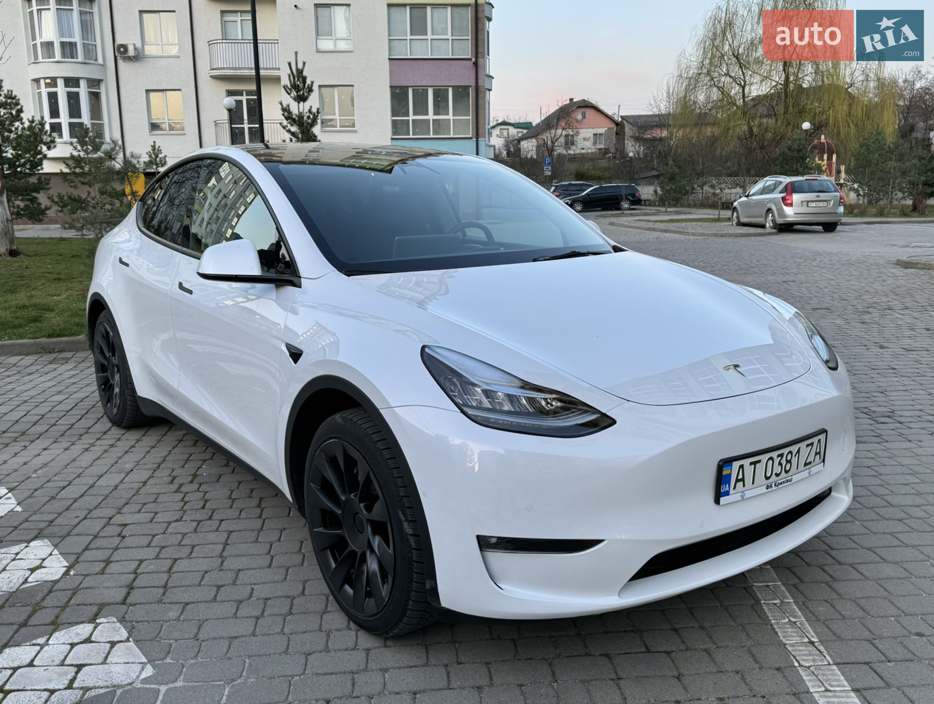 2022 Tesla Model Y - мініатюра 6