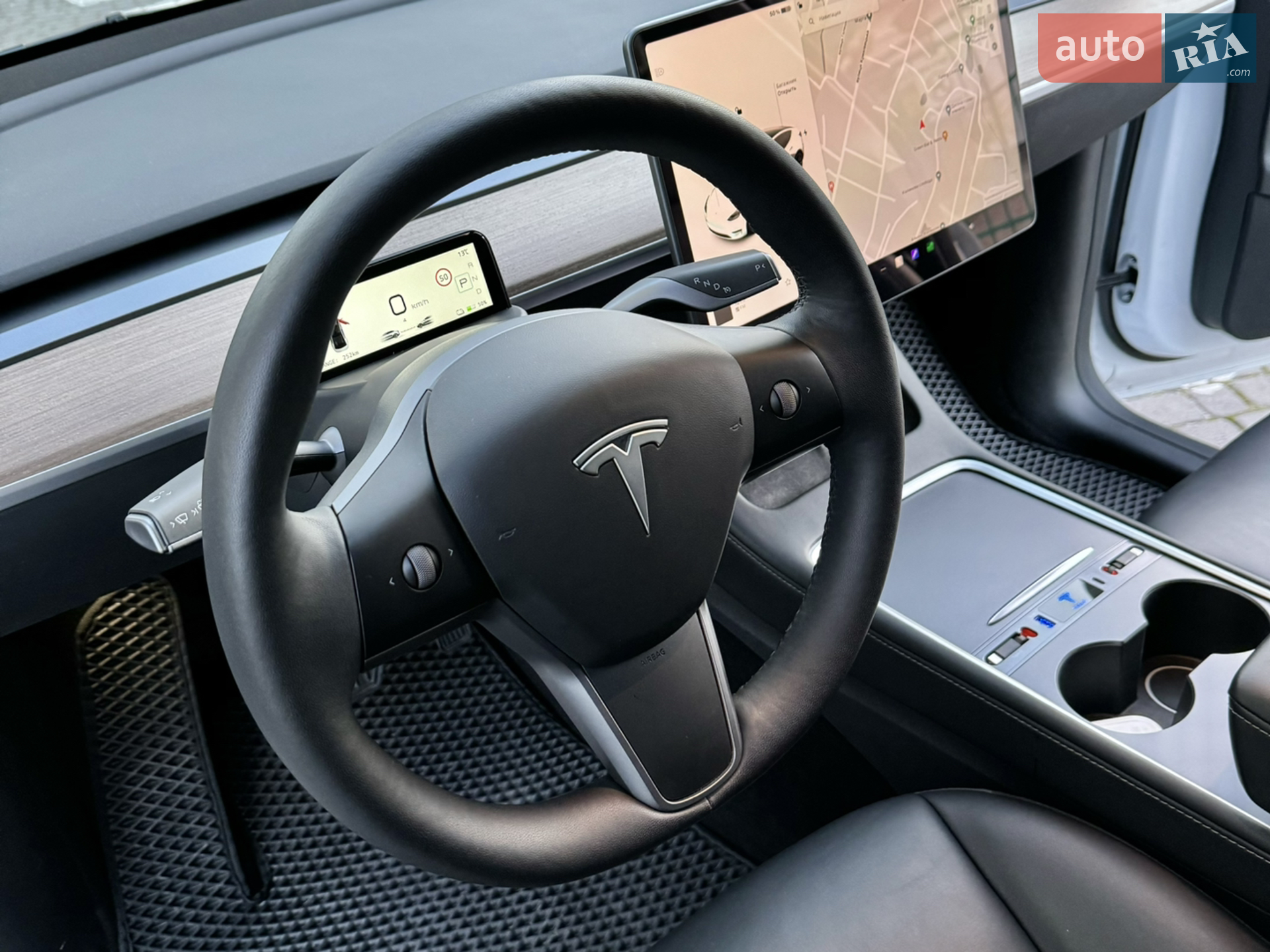 2022 Tesla Model Y - мініатюра 15