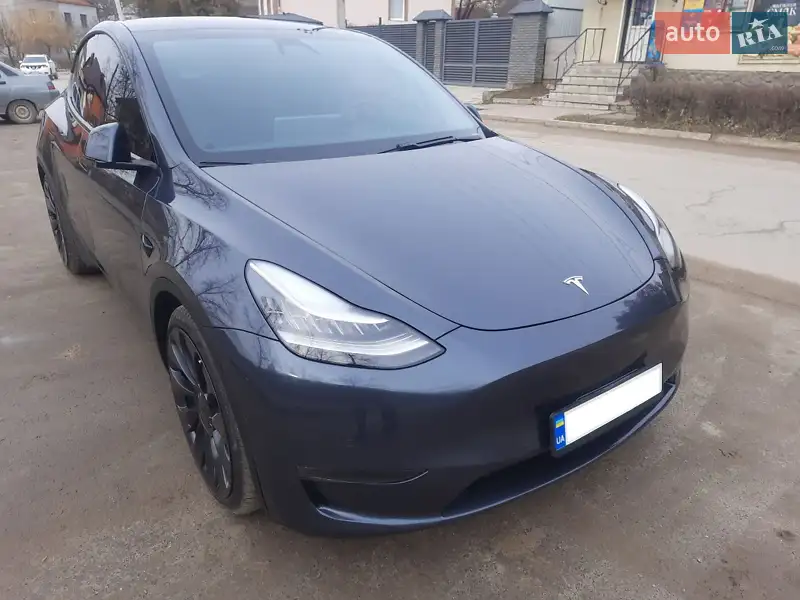 Внедорожник / Кроссовер Tesla Model Y 2020 в 
