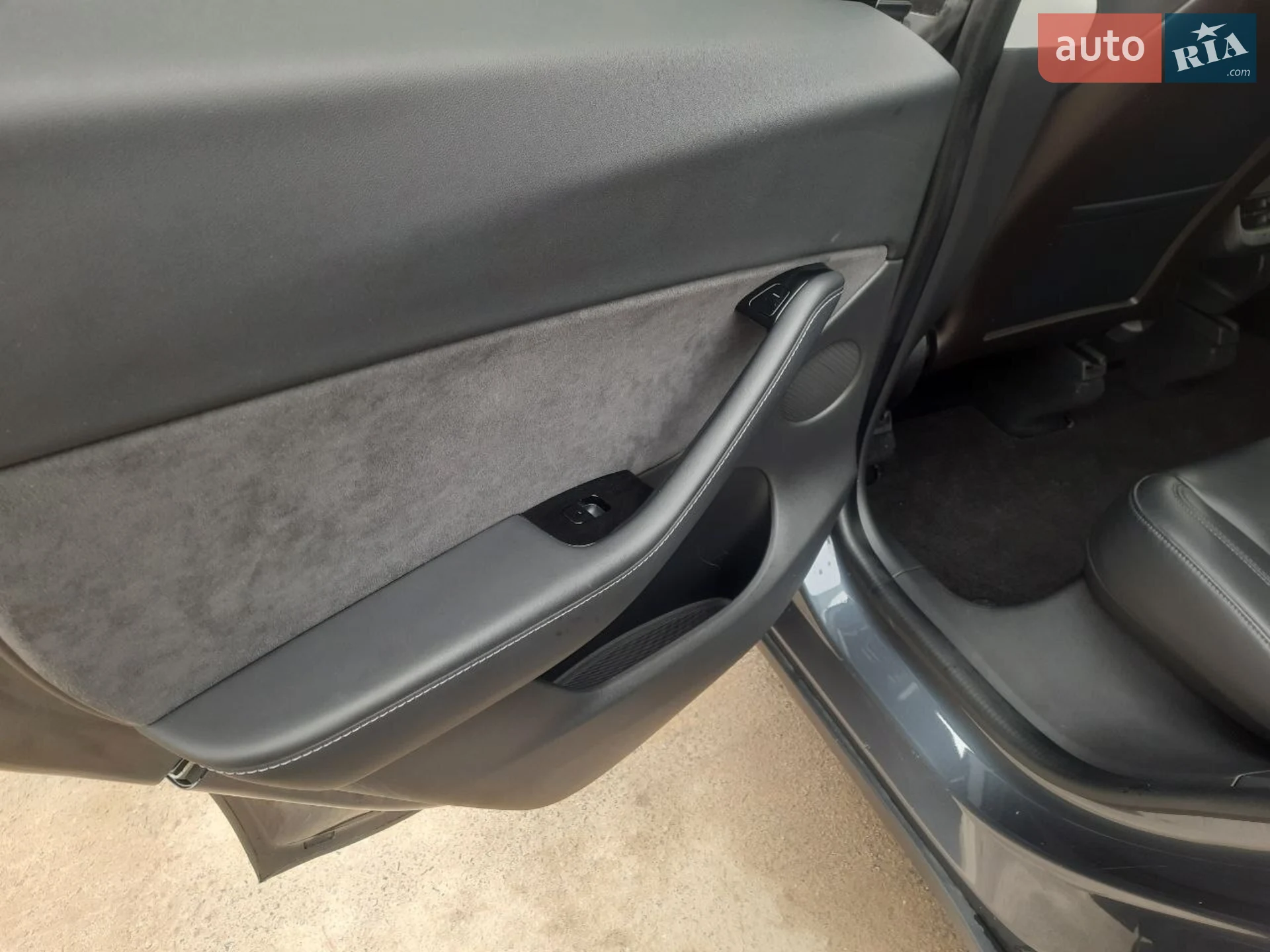 2020 Tesla Model Y - мініатюра 51