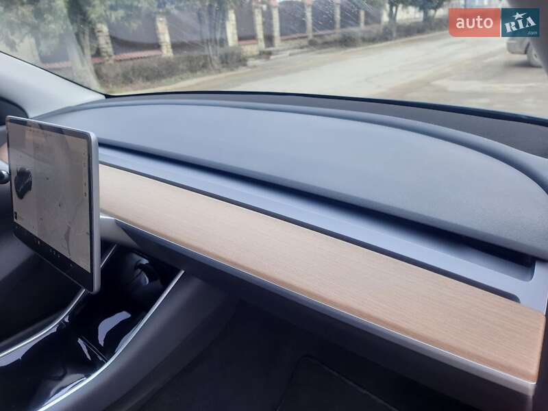 Позашляховик / Кросовер Tesla Model Y 2020 в Хмельницькому фото 79 Позашляховик / Кросовер Tesla Model Y 2020 в Хмельницькому