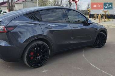 Внедорожник / Кроссовер Tesla Model Y 2021 в Харькове