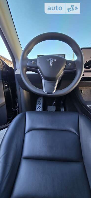 Внедорожник / Кроссовер Tesla Model Y 2022 в Днепре