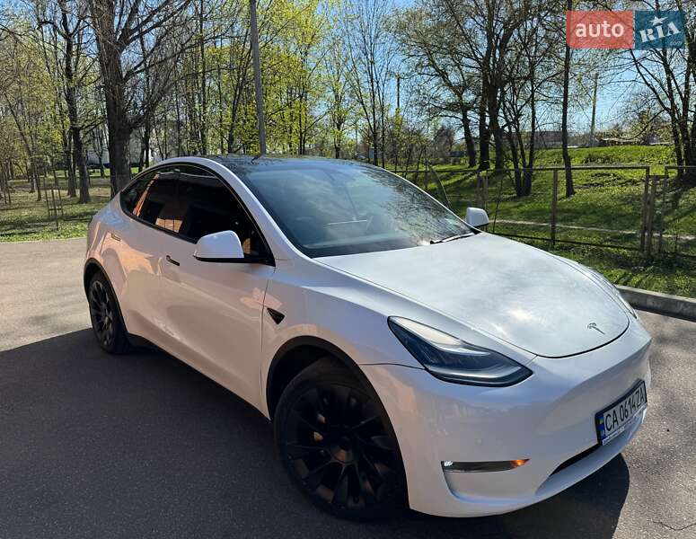 Позашляховик / Кросовер Tesla Model Y 2020 в Черкасах