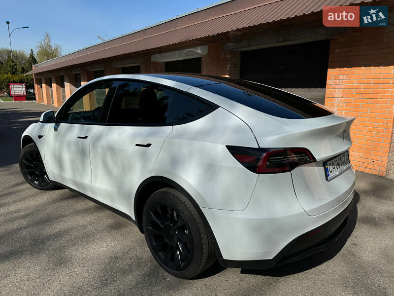 Позашляховик / Кросовер Tesla Model Y 2020 в Черкасах