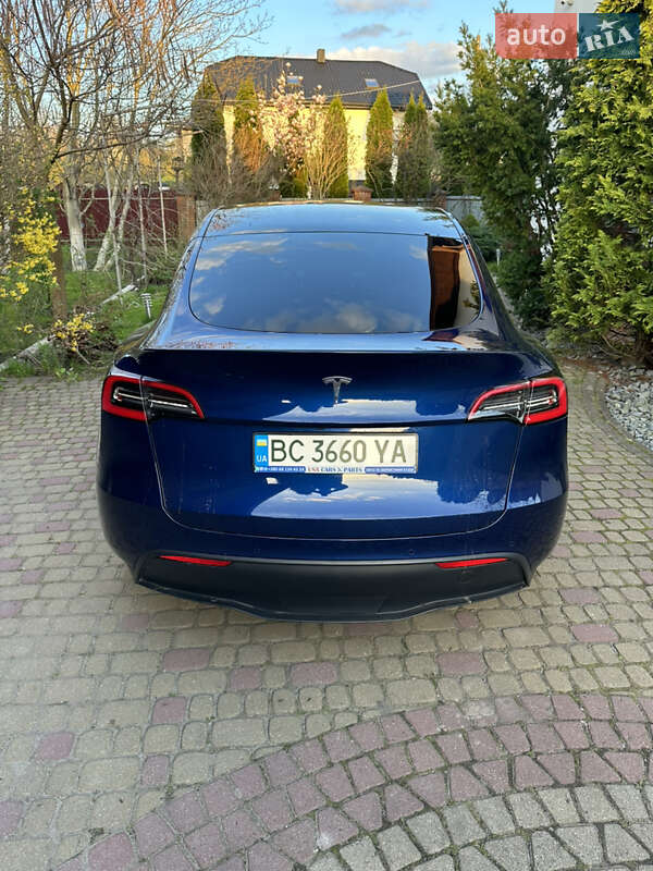 Внедорожник / Кроссовер Tesla Model Y 2021 в Львове