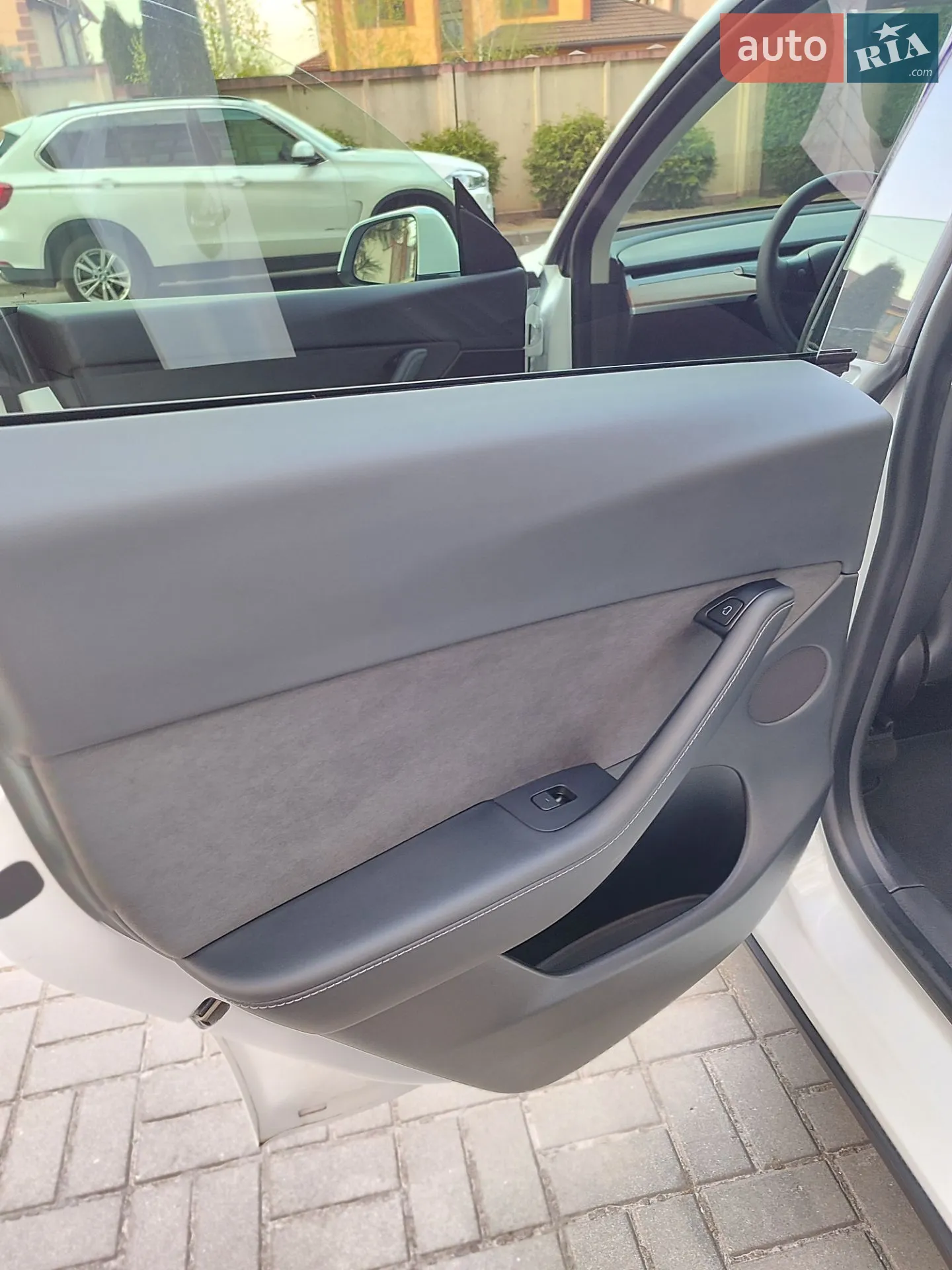 2022 Tesla Model Y - мініатюра 20