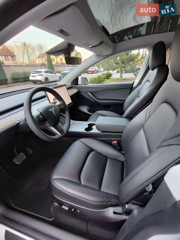 Внедорожник / Кроссовер Tesla Model Y 2022 в Запорожье
