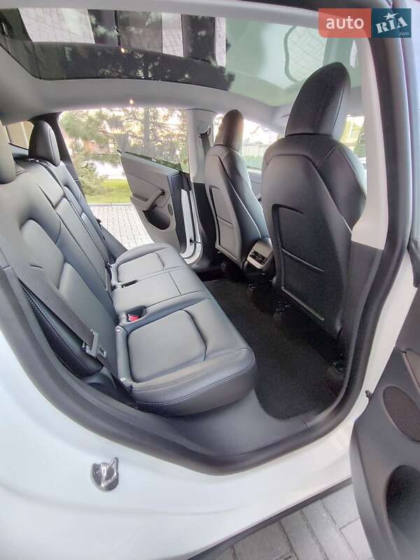 Внедорожник / Кроссовер Tesla Model Y 2022 в Запорожье