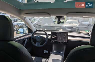 Внедорожник / Кроссовер Tesla Model Y 2022 в Львове