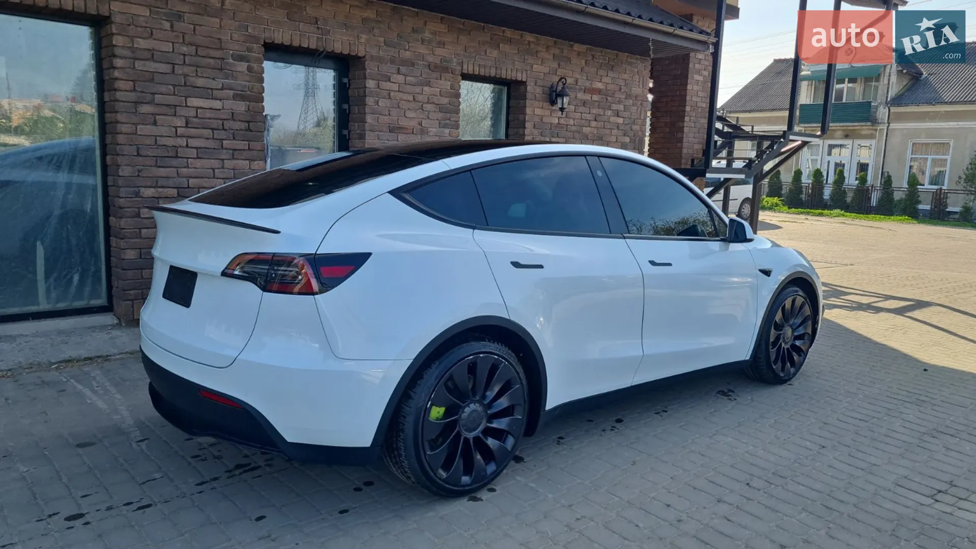 2022 Tesla Model Y - мініатюра 4