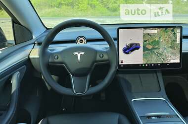 Позашляховик / Кросовер Tesla Model Y 2023 в Івано-Франківську
