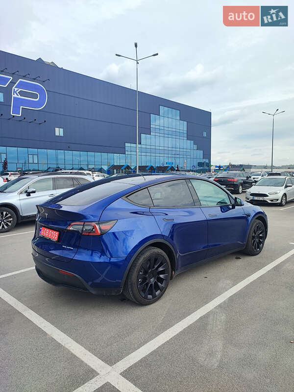 Позашляховик / Кросовер Tesla Model Y 2022 в Львові