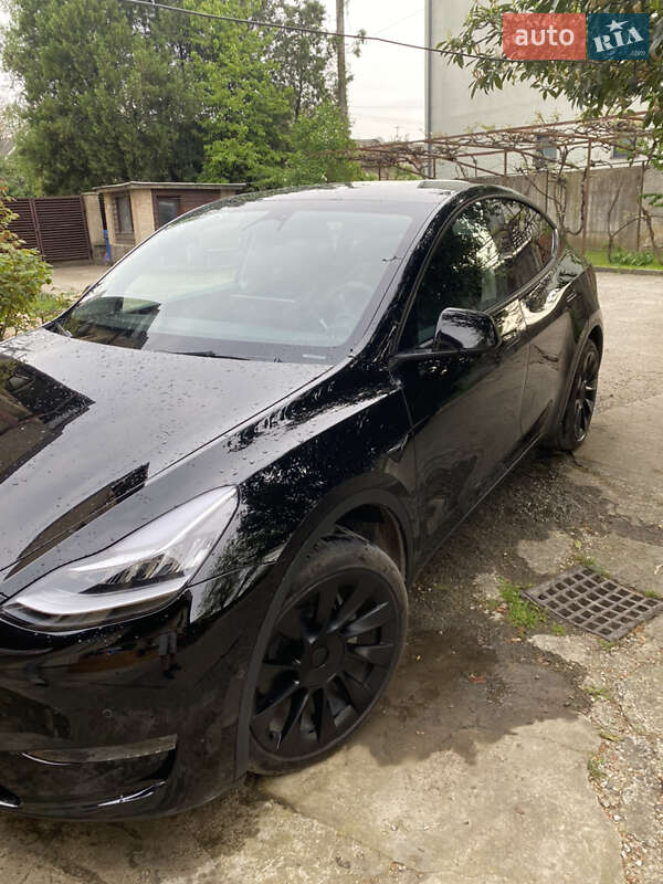 Внедорожник / Кроссовер Tesla Model Y 2022 в Ужгороде
