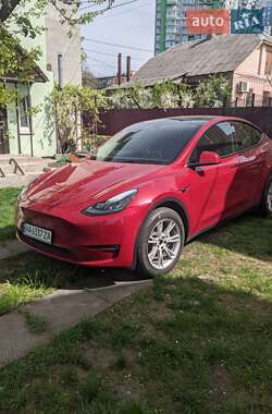 Позашляховик / Кросовер Tesla Model Y 2022 в Києві