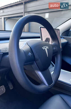 Внедорожник / Кроссовер Tesla Model Y 2022 в 