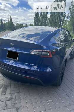 Внедорожник / Кроссовер Tesla Model Y 2022 в Кременчуге