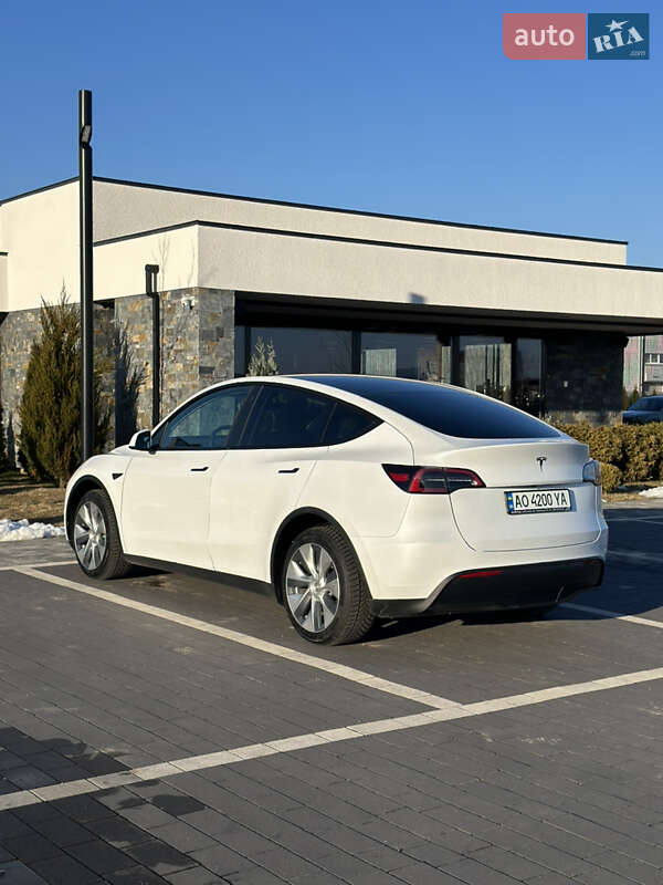 Внедорожник / Кроссовер Tesla Model Y 2022 в Мукачево