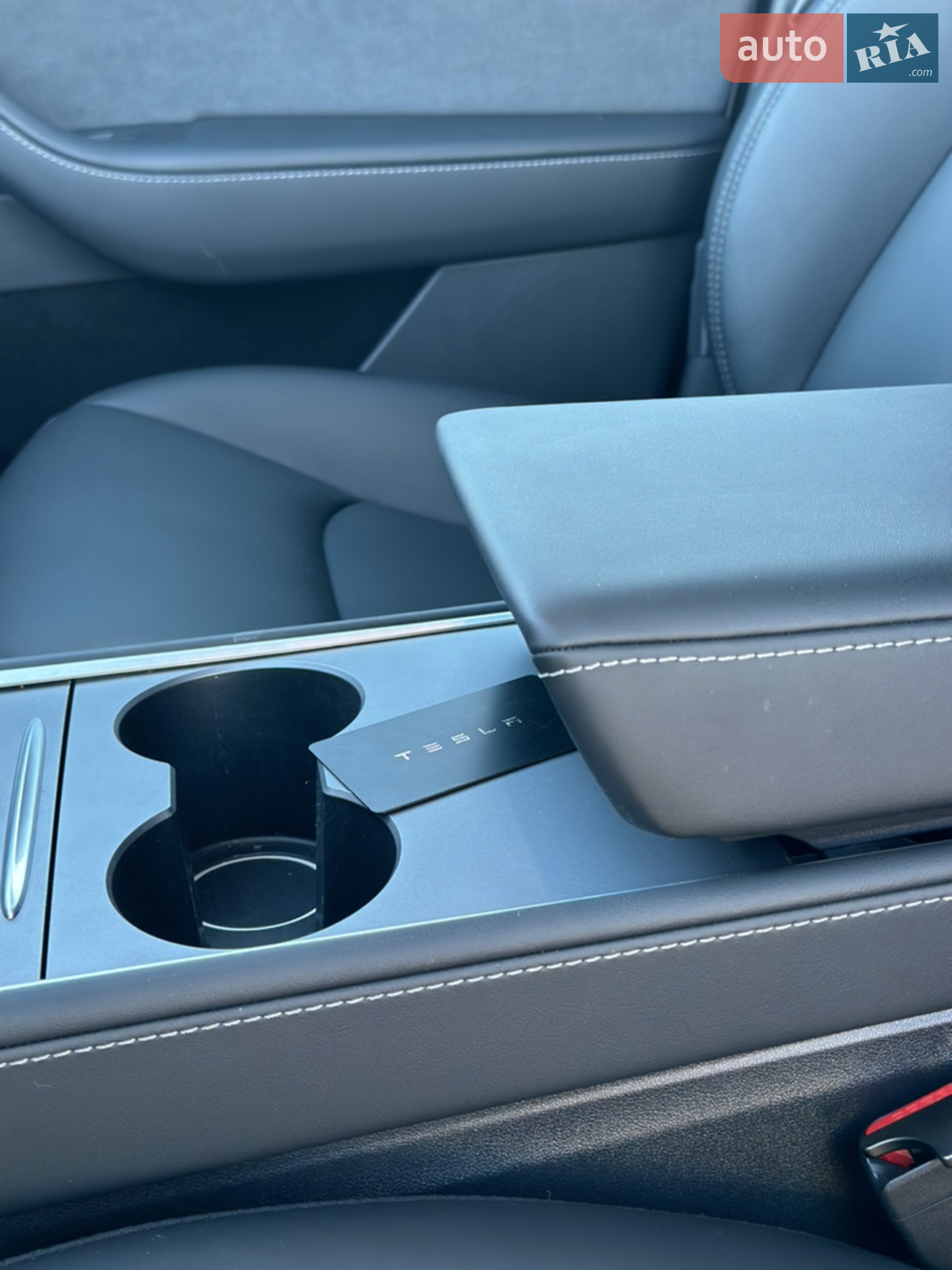 2022 Tesla Model Y - мініатюра 32