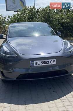 Позашляховик / Кросовер Tesla Model Y 2021 в 