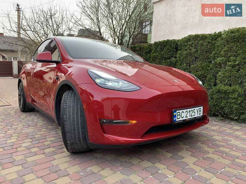 Позашляховик / Кросовер Tesla Model Y 2023 в Львові