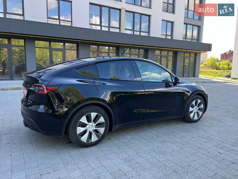Позашляховик / Кросовер Tesla Model Y 2020 в Краматорську