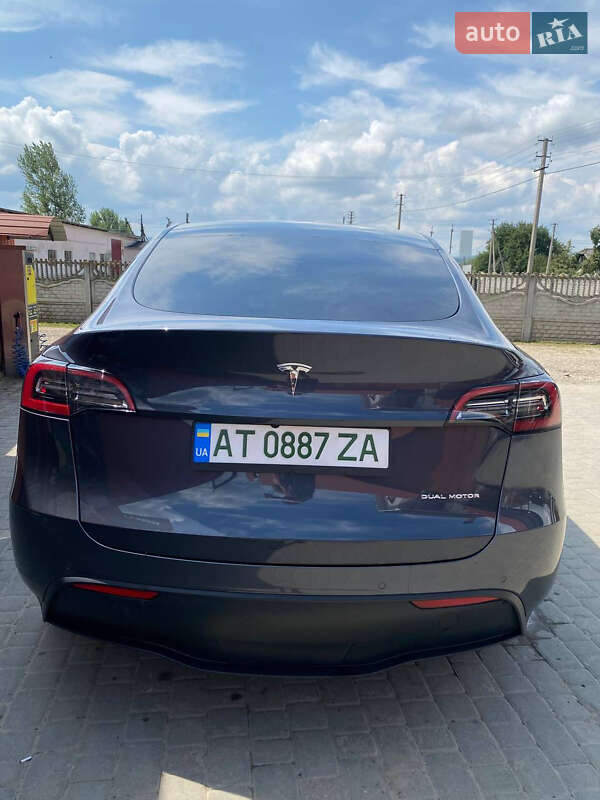 Внедорожник / Кроссовер Tesla Model Y 2021 в Косове