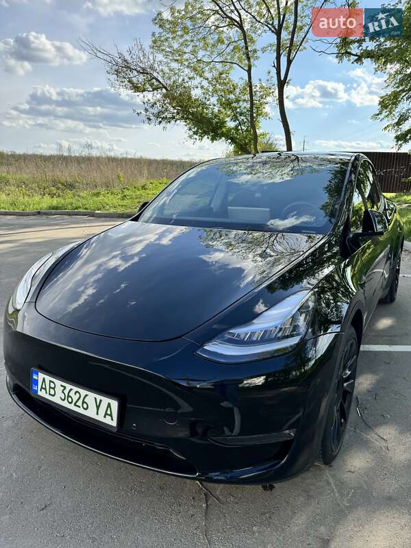 Внедорожник / Кроссовер Tesla Model Y 2021 в Виннице