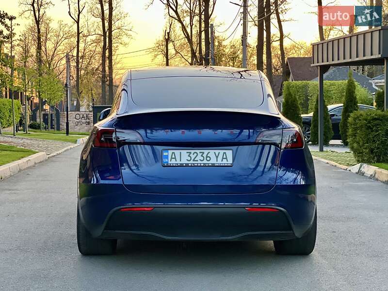 Позашляховик / Кросовер Tesla Model Y 2020 в Києві
